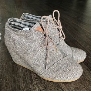 TOMS Desert Wedge Bootie